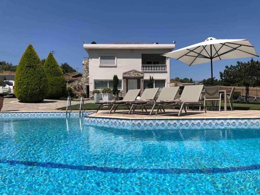 Casa Chrissy Villa Plagiarion
