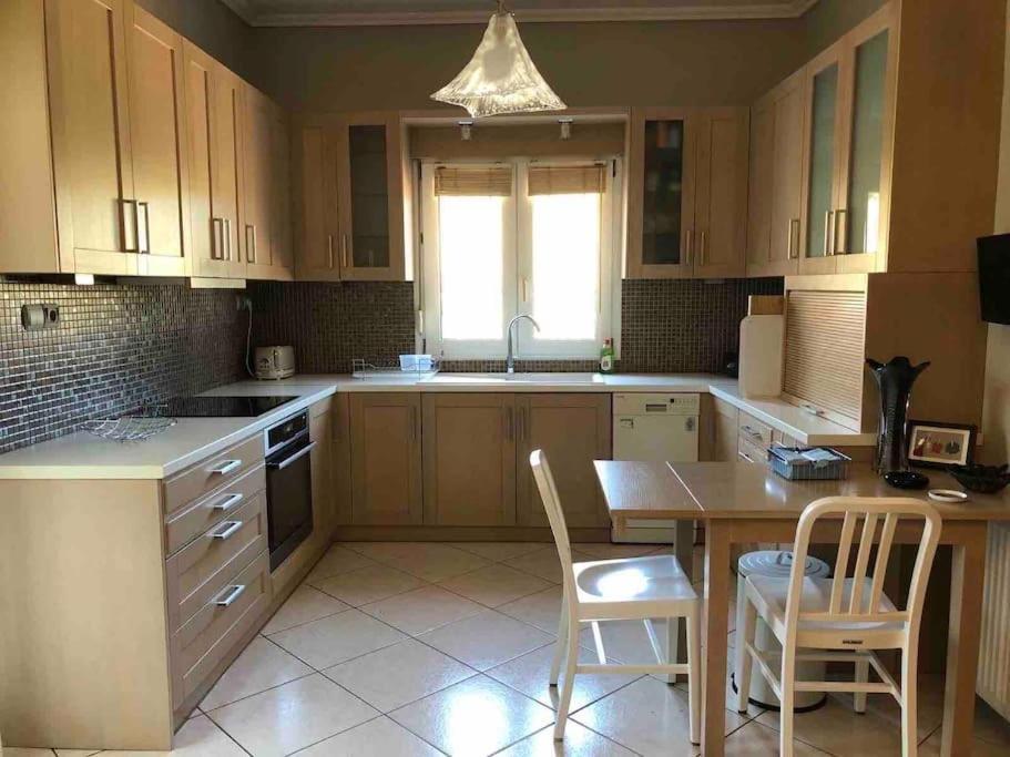 Casa Chrissy Вилла Плагиарион
